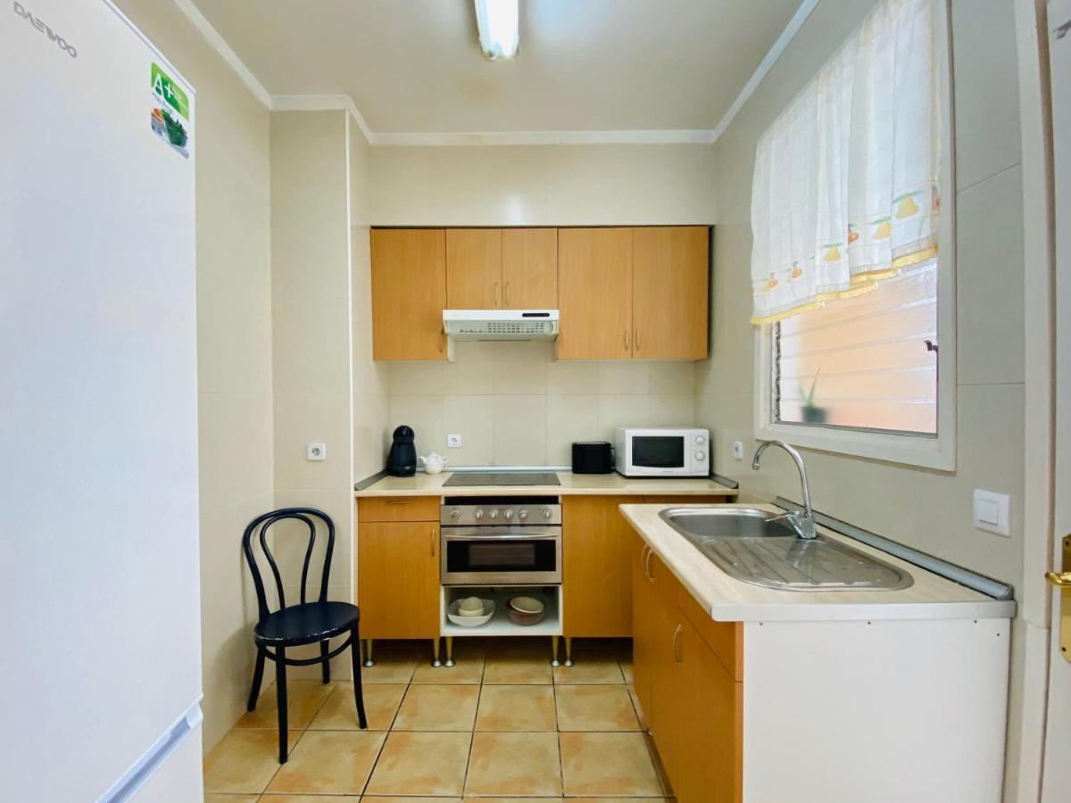 Апартаменты Sant Elm - Apartamento En La Playa Y El Centro De Росас Экстерьер фото